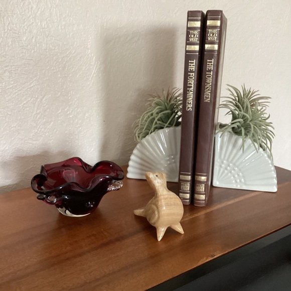Murano Style Hand Blown Art Glass Ruffled Edge Bowl Burgundy Vintage EUC - Picture 4 of 10